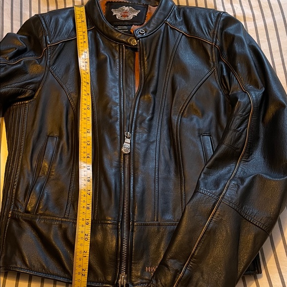 S.  Harley-Davidson Women's Black Leather Jacket with Silver Accents   LIKE NEW - Picture 12 of 13